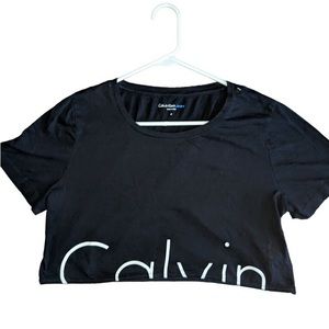 Women’s Calvin Klein crop top size medium
